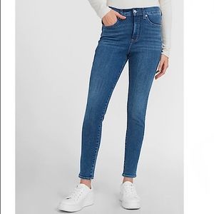 High Waisted 4-Way Hyper Stretch Skinny Jeans 6R